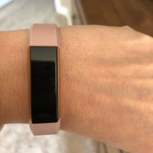Fitbit Alta HR